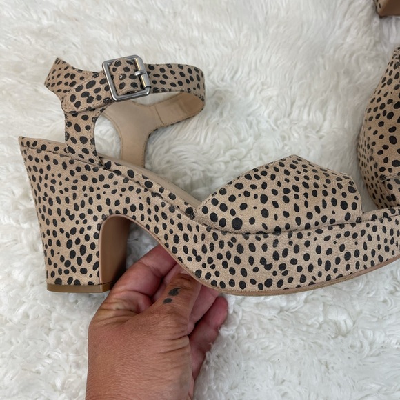 Chinese Laundry Cheetah Print Platform Sandal 10 NWOB - Picture 4 of 10